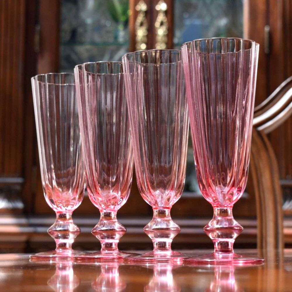 Set 4 Vintage Pink Ribbed Fluted Champagne Flutes Scalloped Rim Knop Stem 7.25"